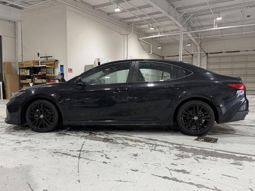 Midnight Black Metallic 2025 Toyota Camry SE
