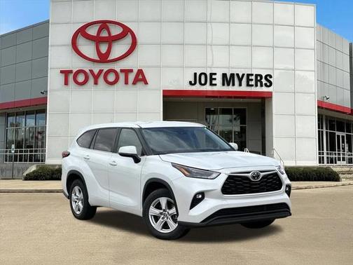 2023 Toyota Highlander LE