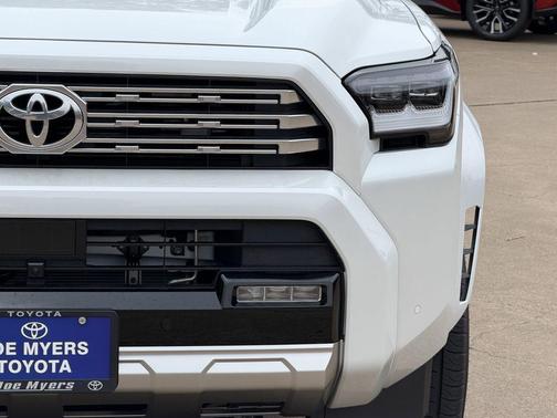 Wind Chill Pearl 2026 Toyota 4Runner Limited