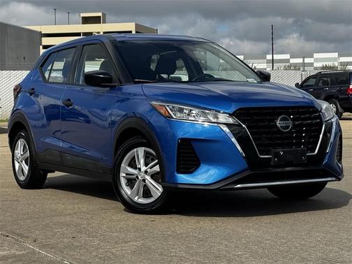 2021 Nissan Kicks S