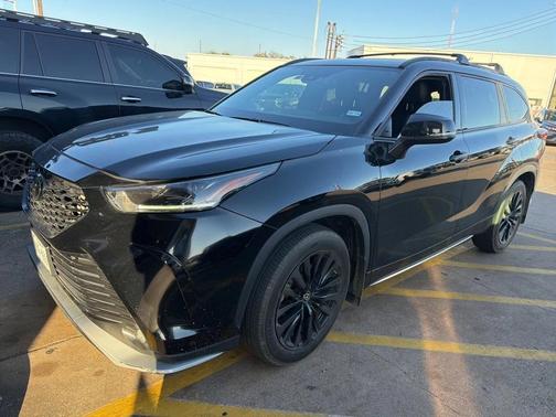 2024 Toyota Highlander XSE