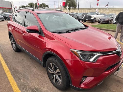 2016 Toyota RAV4 XLE