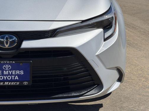 Classic Silver Metallic 2024 Toyota Corolla Hybrid LE