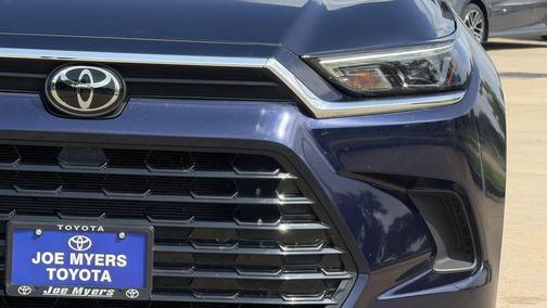 Blueprint 2025 Toyota Grand Highlander XLE