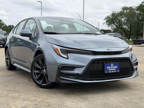Celestite 2025 Toyota Corolla SE