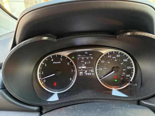 2022 Nissan Versa 1.6 S