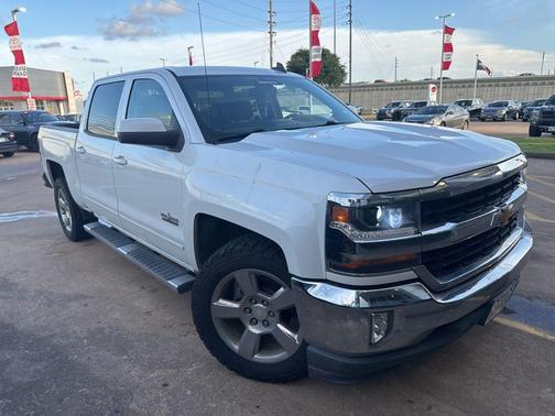 Iridescent Pearl Tricoat 2018 Chevrolet Silverado 1500 1LT