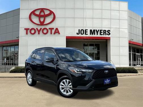 2024 Toyota Corolla Cross LE