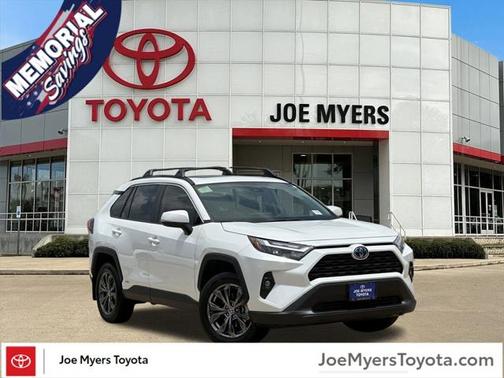 2024 Toyota RAV4 Hybrid XLE Premium