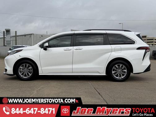 2021 Toyota Sienna LE