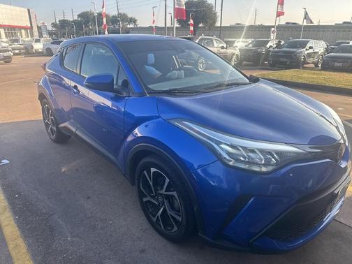 2020 Toyota C-HR XLE