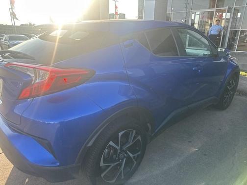 2020 Toyota C-HR XLE
