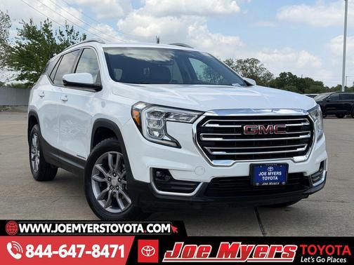 Summit White 2023 GMC Terrain SLT