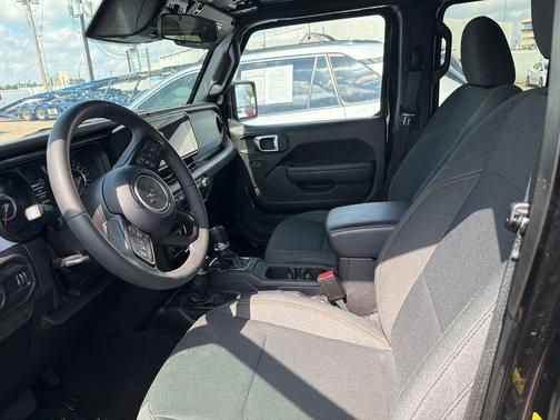Black Clearcoat 2025 Jeep Wrangler Sport S