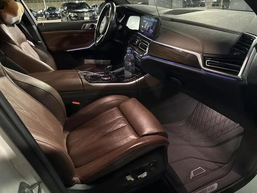 2020 BMW X5 M50i