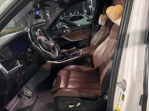 2020 BMW X5 M50i