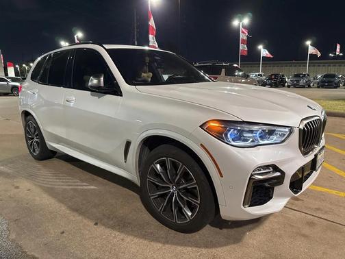 2020 BMW X5 M50i