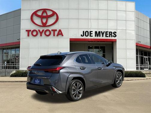 2022 Lexus UX 200 F Sport