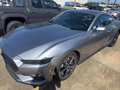 2025 Ford Mustang EcoBoost Premium