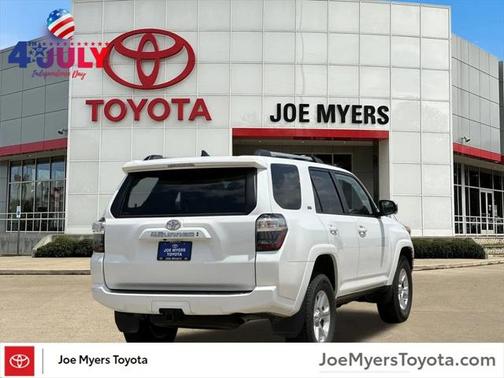 2024 Toyota 4Runner SR5