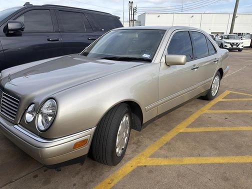 1998 Mercedes-Benz E-Class E 320