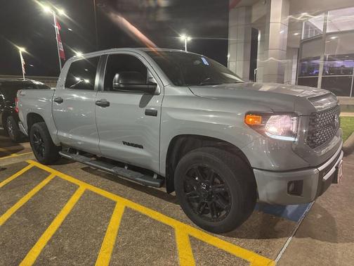 2020 Toyota Tundra SR5