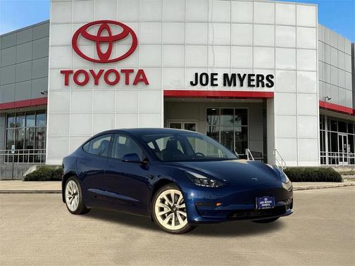 2023 Tesla Model 3 Standard Range