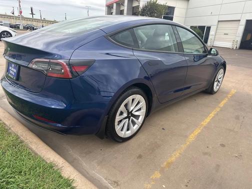 2023 Tesla Model 3 Standard Range