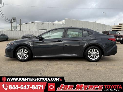 Underground 2025 Toyota Camry LE