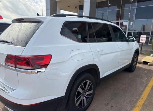 2023 Volkswagen Atlas 2.0T SE