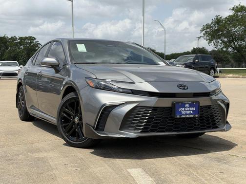 Heavy Metal 2026 Toyota Camry SE