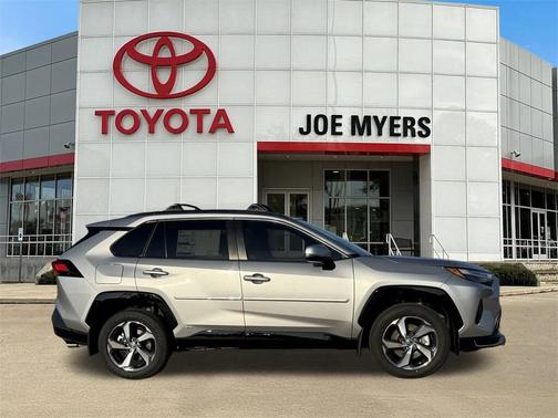 2025 Toyota RAV4 Hybrid SE