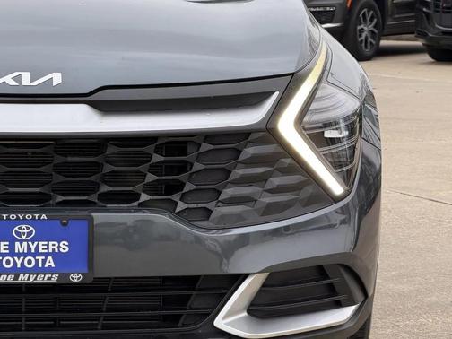 2025 Kia Sportage LX