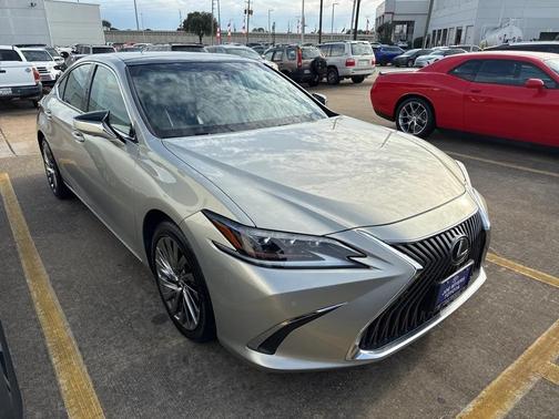 2019 Lexus ES 350 Ultra Luxury