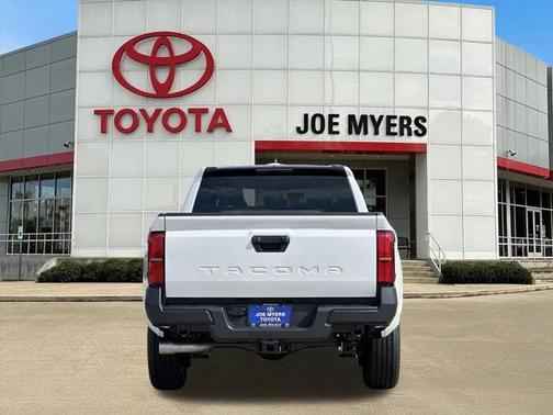 2025 Toyota Tacoma SR