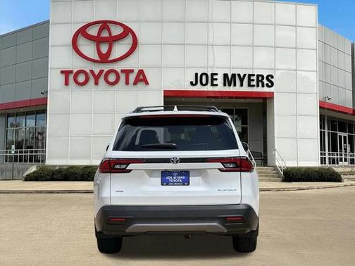 2025 Toyota Grand Highlander Platinum