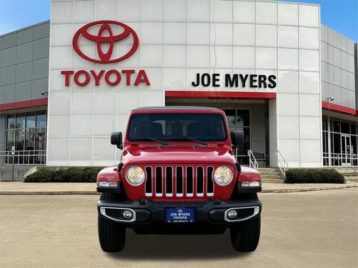 2023 Jeep Wrangler 4-Door Sahara 4x4