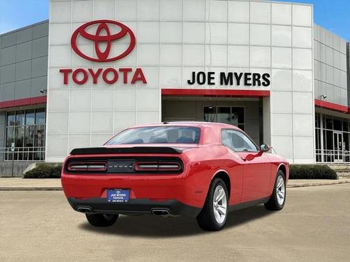 2023 Dodge Challenger SXT
