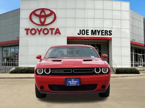 2023 Dodge Challenger SXT