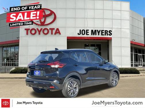 2024 Nissan Kicks SV