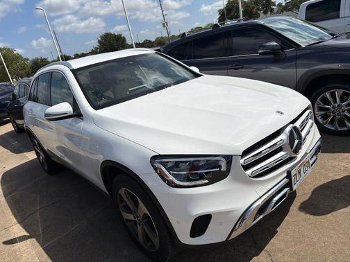 White 2022 Mercedes-Benz GLC 300 Base