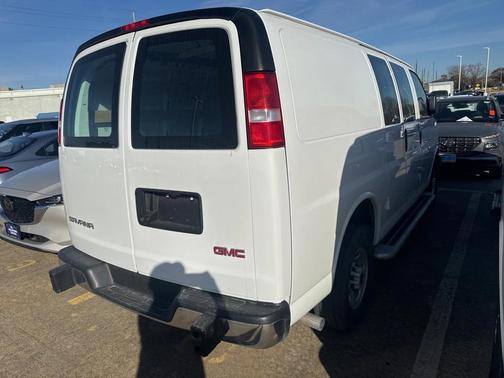 2024 GMC Savana 2500 Work Van