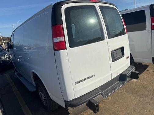 2024 GMC Savana 2500 Work Van