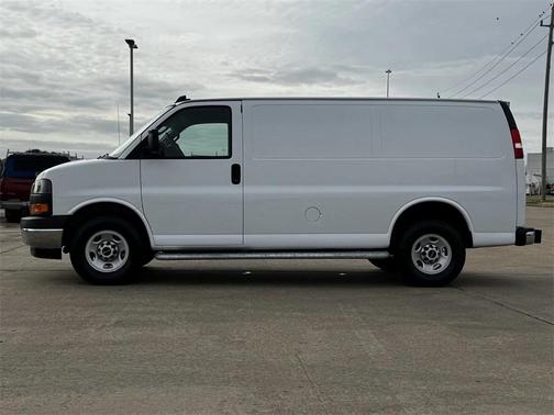 2024 GMC Savana 2500 Work Van