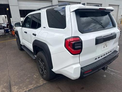 2025 Toyota 4Runner SR5