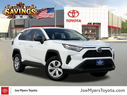 2025 Toyota RAV4 LE
