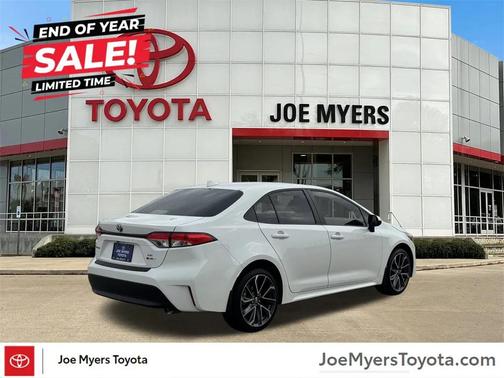 2025 Toyota Corolla Hybrid LE