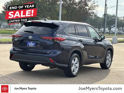 2025 Toyota Highlander LE