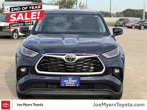 2025 Toyota Highlander LE