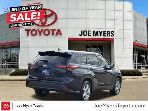 2025 Toyota Highlander LE